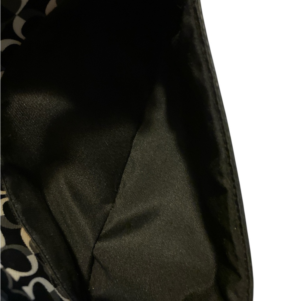 Coach Elegant Black and Cream Crossbody Bag - Picture 3 of 14